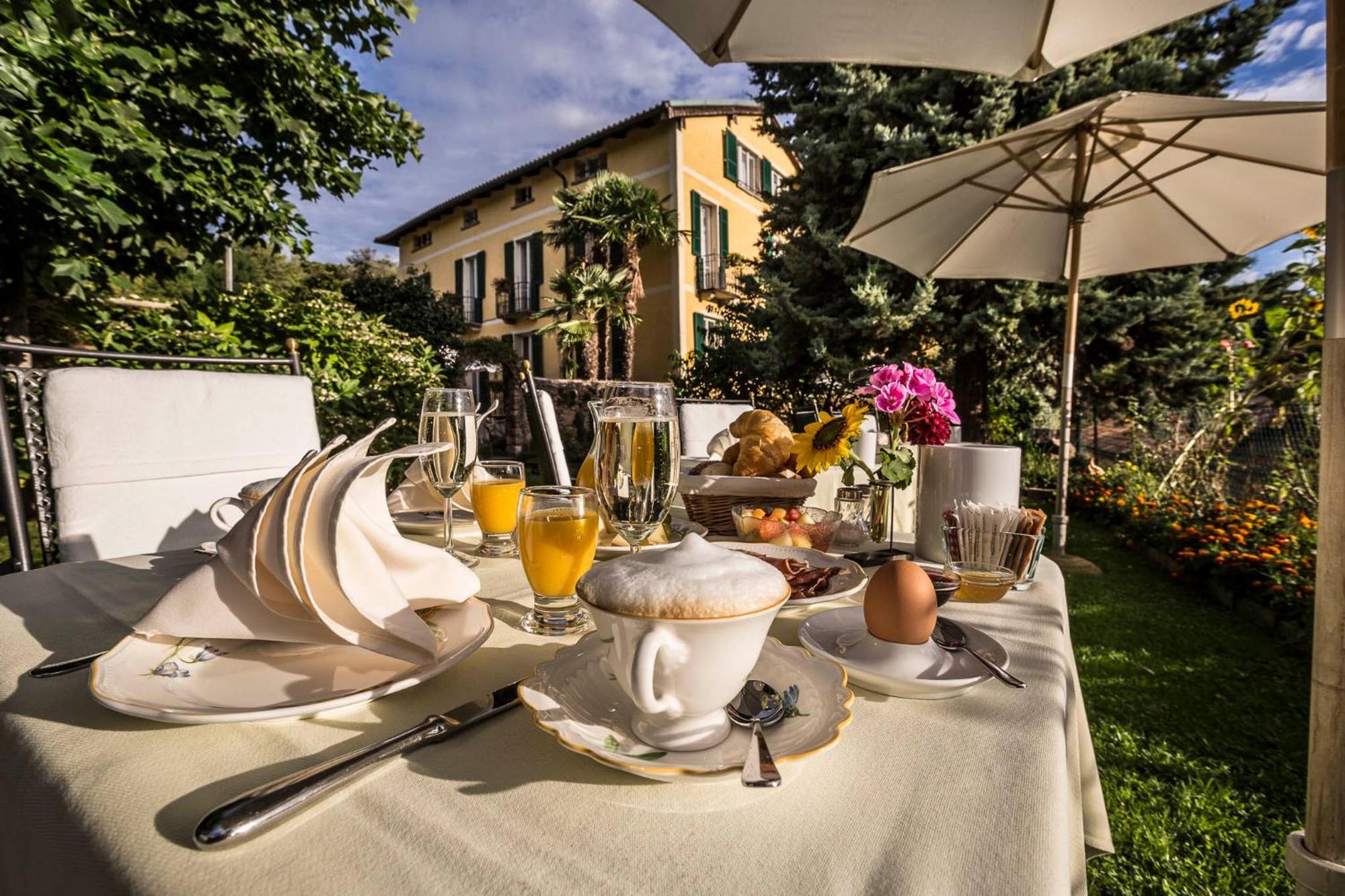 Swiss Historic & Garten Carona Hotel
